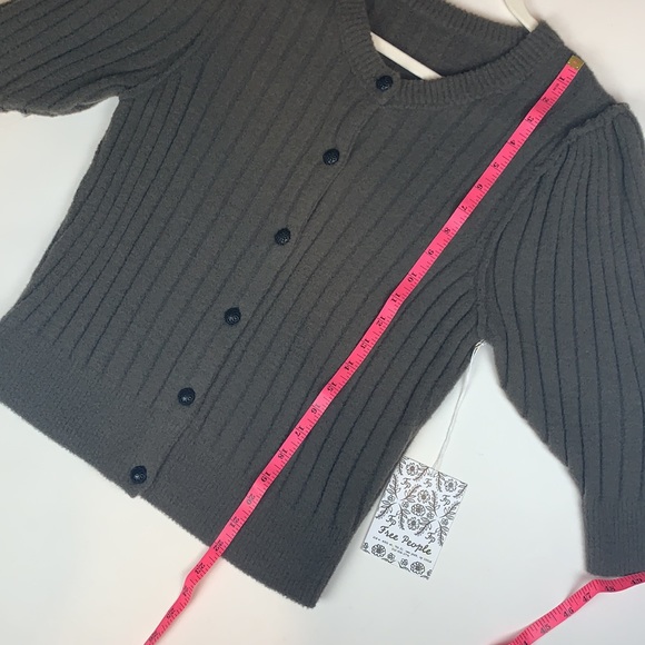 NWT Free People Sloane Cardigan in Raven Feather - Picture 8 of 9